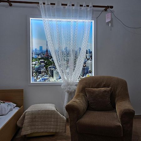 Geljus Apartment Тирана Екстериор снимка
